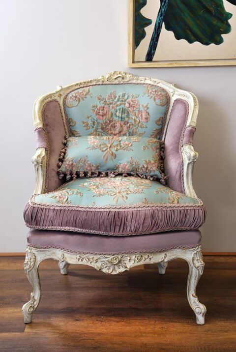 French corbelle chair