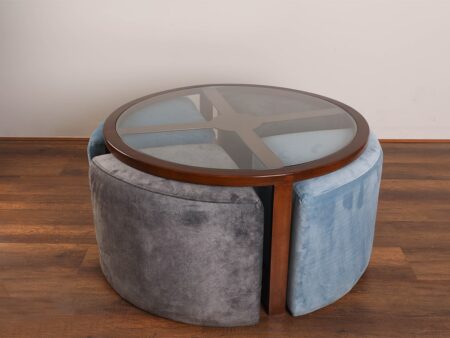 closed coffee table with 4 ottoman