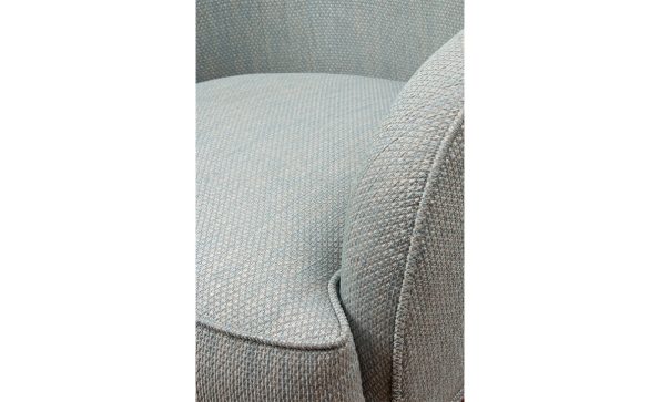 chair details-min